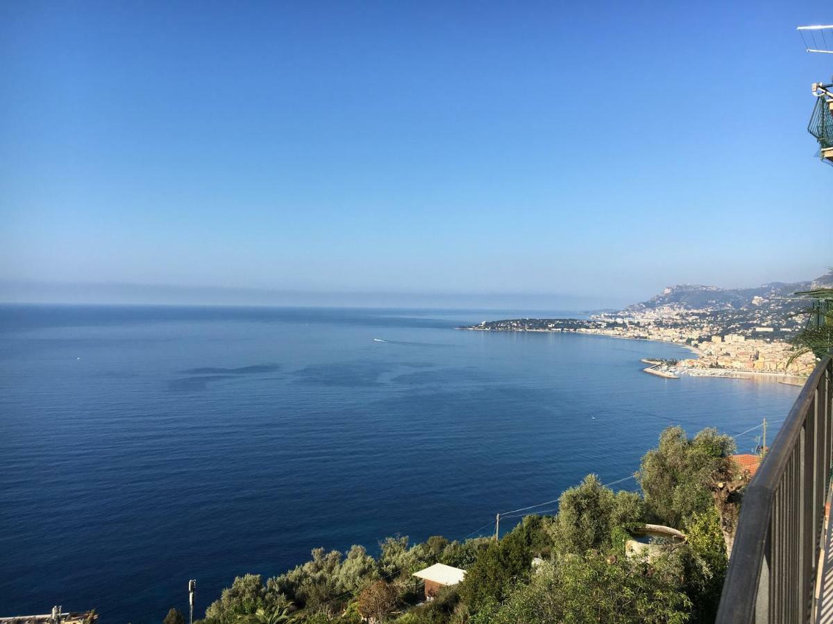 House In Grimaldi. Spectacular View Over The French Riviera! Грималди Екстериор снимка